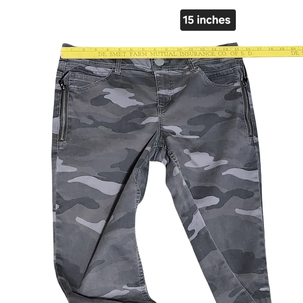DEMOCRACY Absolution Womens Size 6 Gray Camo Skinny Pants Zipper Pockets Edgy - Picture 8 of 10